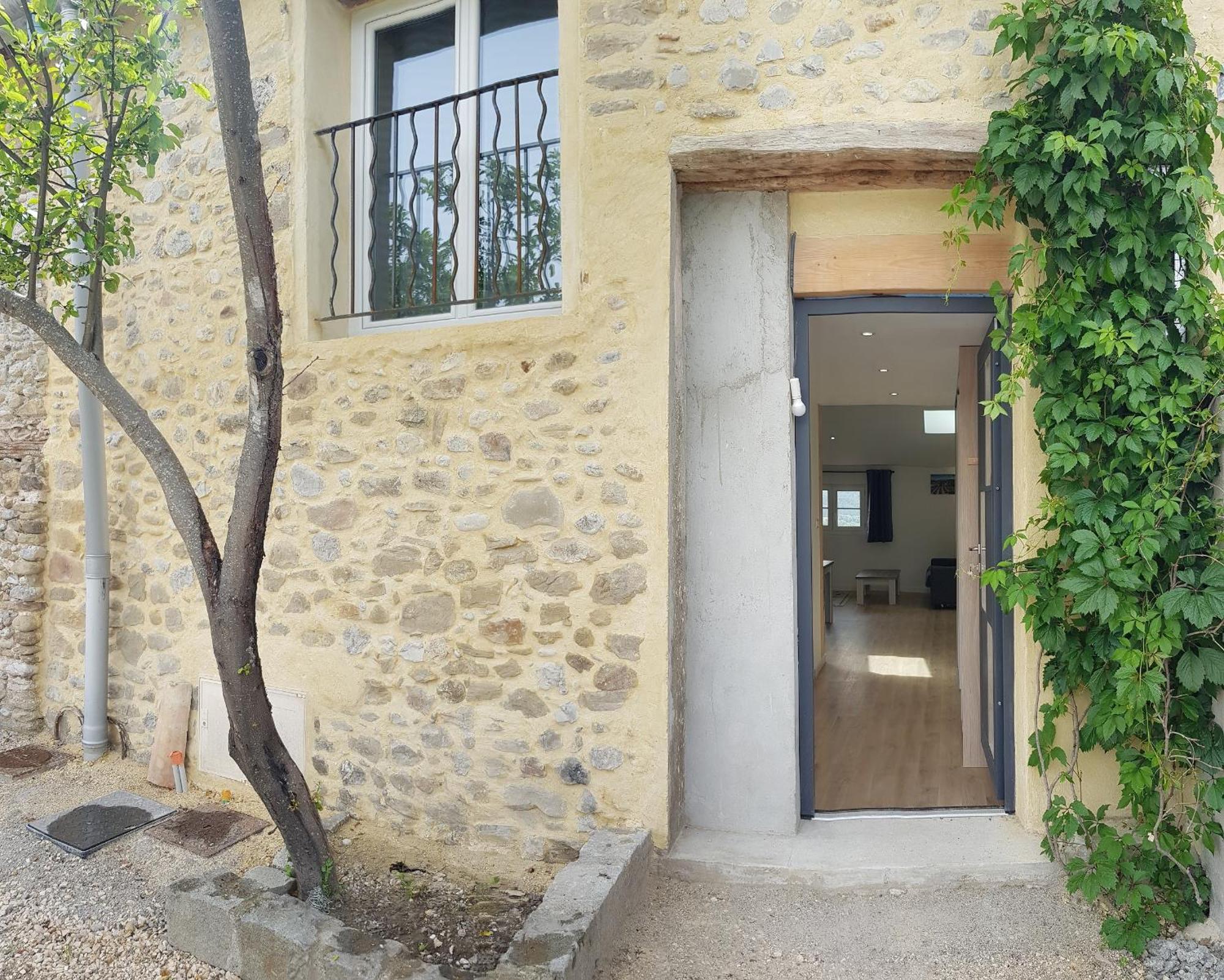 Le Pommier Aiglun (Alpes-de-Haute-Provence)